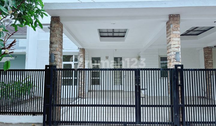 Rumah Asri LT 200 di Cibubur Country