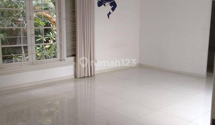 Disewakan Rumah Mewah di Hang Lekir, Jakarta Selatan 5