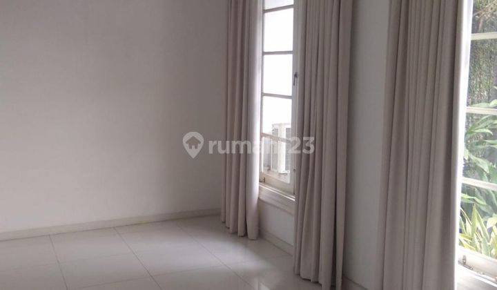 Disewakan Rumah Mewah di Hang Lekir, Jakarta Selatan 15