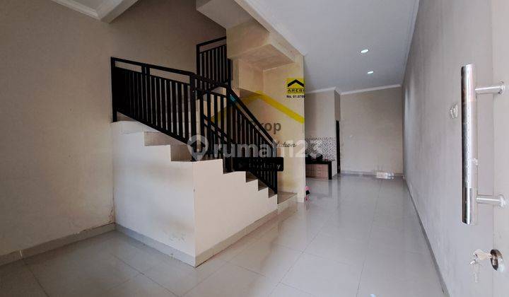 Dijual Rumah Tanjung Duren, Minimalis, Selangkah Ke Central Park Mall, Jakarta Barat 1