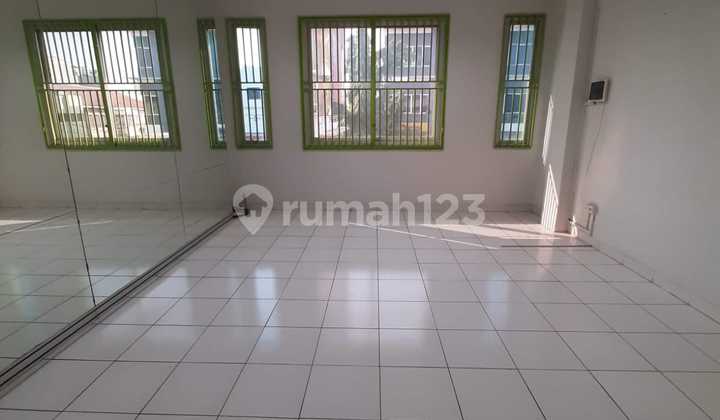 Dijual Ruko Tempat Sangat Strategis Di Green Viile Jakarta Barat 1