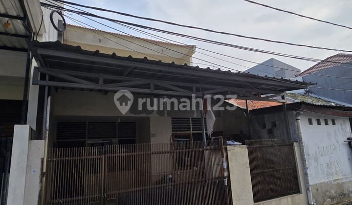 Dijual Cepat Rumah Strategis di Duri Kepa Jakarta Barat