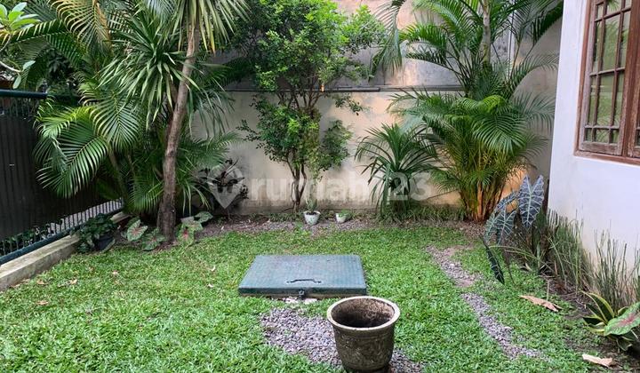 Rumah Baru Furnished di Jl. Belitung , Gresik Kota Baru 16