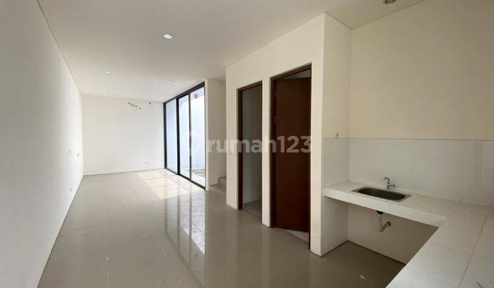 Rumah Moca Vrbana Dian Istana Hanya 2.2m 5