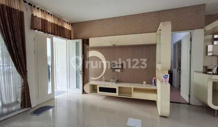Rumah Semi Furnished Royal Residence Surabaya 1