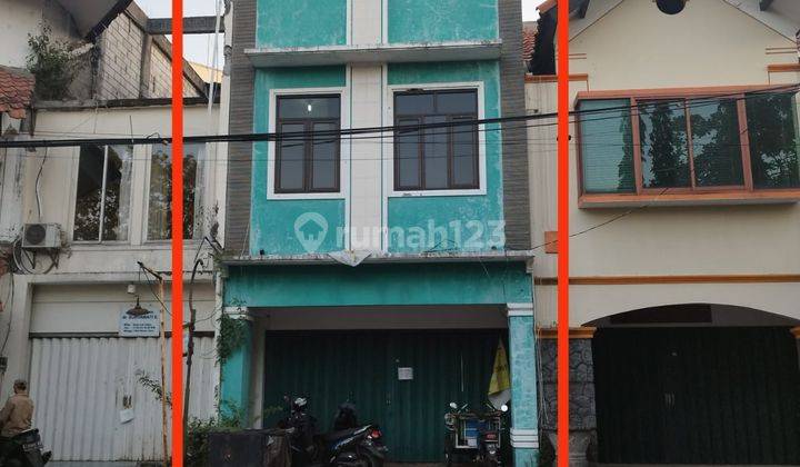 Ruko Bagus Siap Huni 3 Lantai Cocok Untuk Kantor di Babatan Pratama Wiyung  2