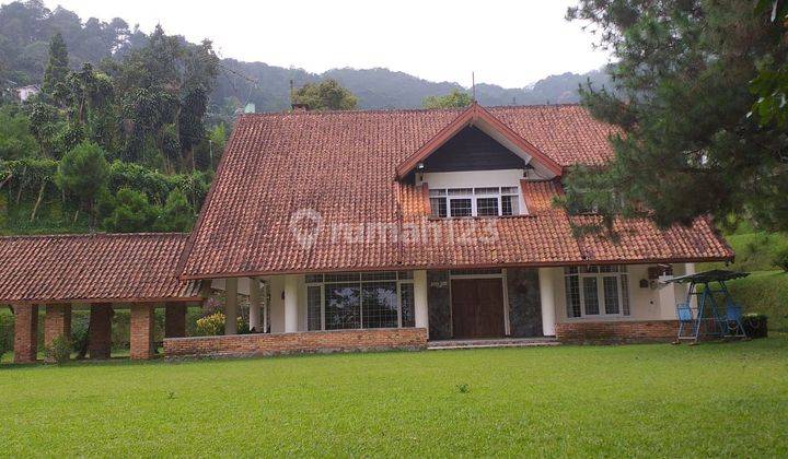 Villa Cisarua Bogor Puncak 2