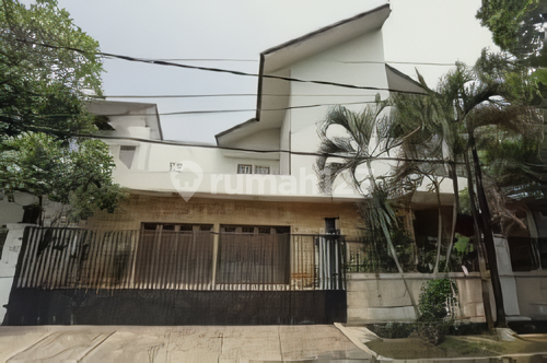 Dijual Rumah di Dukuh Patra, Kuningan, Jakarta Selatan Dijual Rumah di Dukuh Patra, Kuningan, Jakarta Selatan