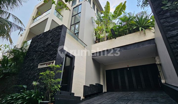 For Sale House in Riverville Lebak Bulus For Sale House in Riverville Lebak Bulus