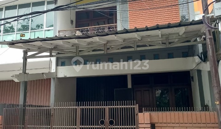 Dijual Rumah 3 Lantai Di Kelapa Gading Jakarta Utara Dijual Rumah 3 Lantai Di Kelapa Gading Jakarta Utara