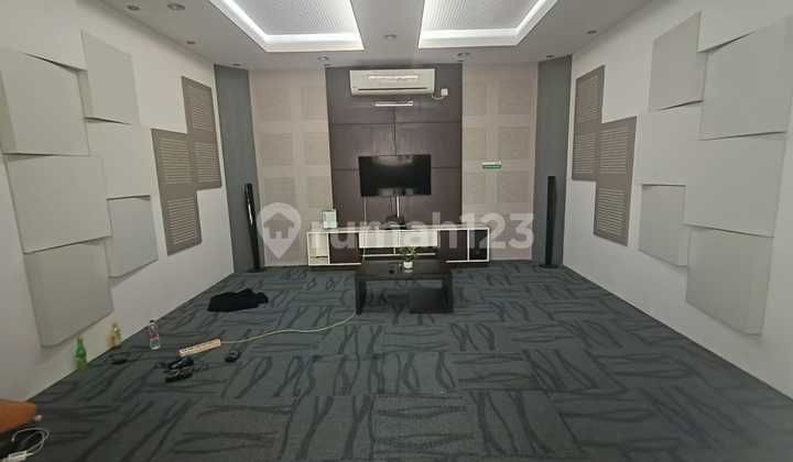 Dijual/Disewakan Ruko 5 Lantai di Foresta Business Loft Bsd
