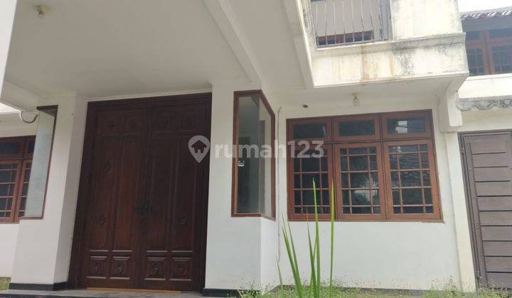 Dijual Rumah Di Kebayoran Baru Jakarta Selatan 1