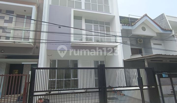 Dijual Rumah 3 Lnatai Siap Huni Di Kelapa Hibrida Kelapa Gading 1