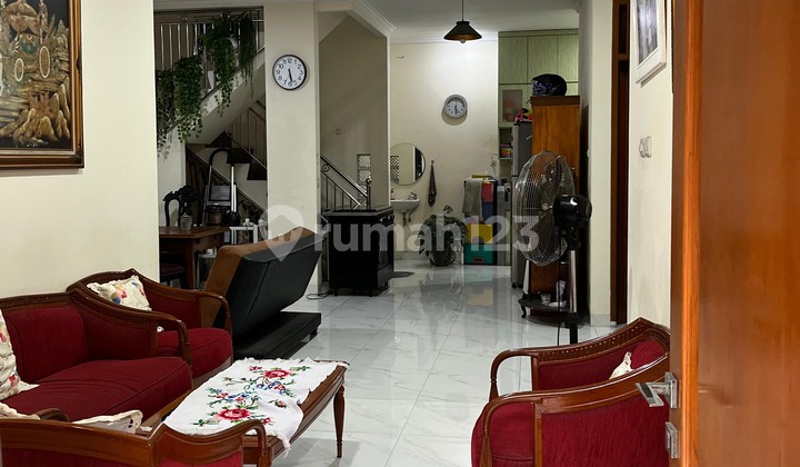 For Sale 2.5 Story House in Duren Sawit, East Jakarta