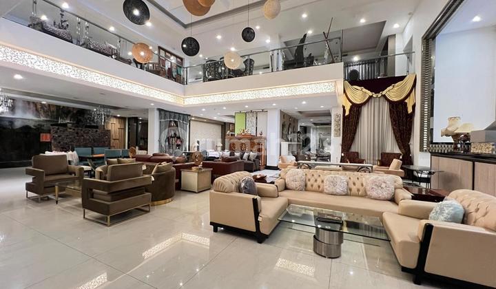 For Rent 2-Storey Mini Building in Gandaria Cilandak