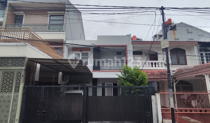 Dijual Rumah 2 Lantai Minimalis di Kelapa Puan Kelapa Gading