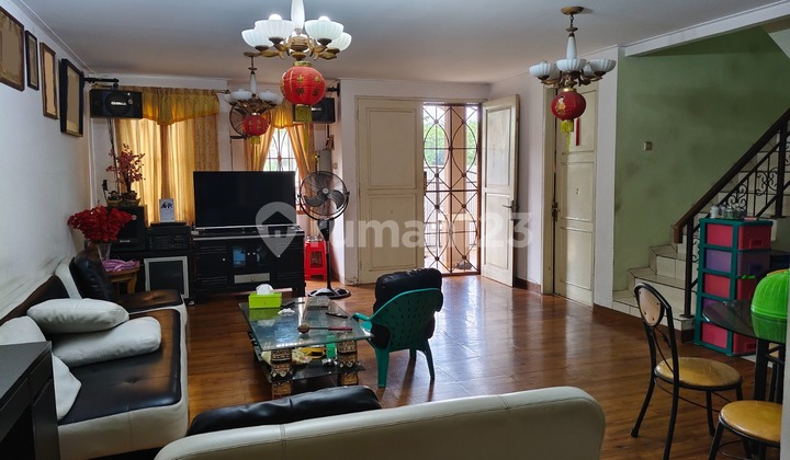 Dijual Rumah 2 Lantai di Gading Arcadia Jakarta Utara 1