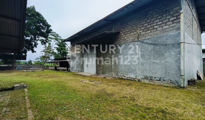 Gudang Dgn Tanah Luas, Area Batujajar, Akses Container Gudang Dgn Tanah Luas, Area Batujajar, Akses Container