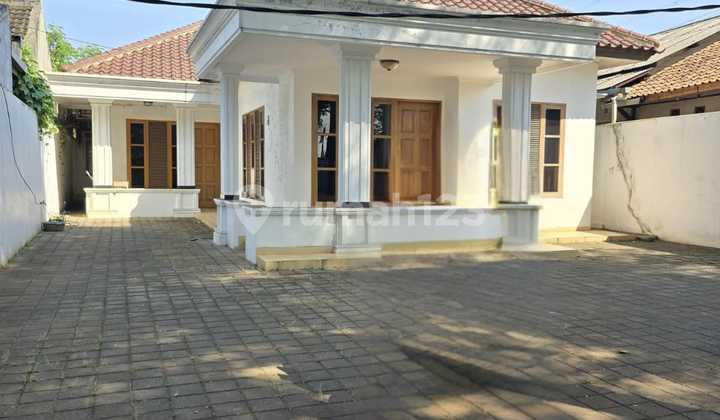 House by National Road Bungursari, Purwakarta