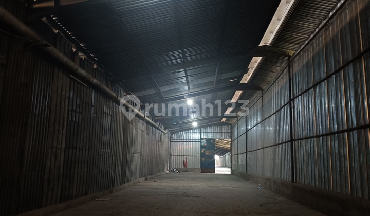 Gudang Lok Moh Toha, Area Gudang Bersama Gudang Lok Moh Toha, Area Gudang Bersama