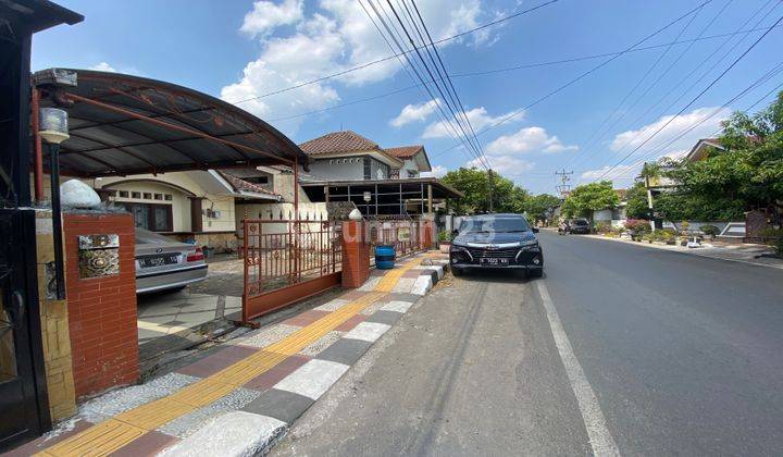 di jual rumah di jalan raya mapagan strategis cocok untuk kantor klinik dan usaha lain Unfurnished Rumah SHM - Sertifikat Hak Milik di mapagan raya, Ungaran Barat 2