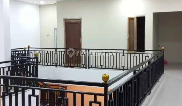 Dijual Rumah Mewah 2 Lantai Semarang Timur Woltermongonsidi Tlogomulyo Bpd Iii 2