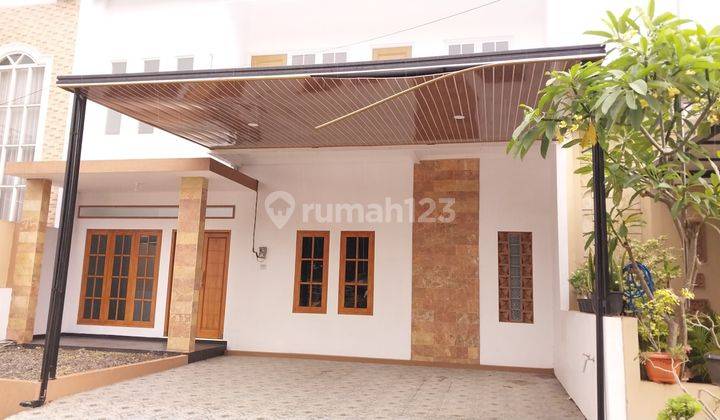 Dijual Rumah Mewah 2 Lantai Ungaran Timur Siap Huni  1