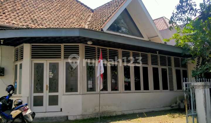 Rumah Mainroad Lengkong Besar Asia Afrika Kota Bandung