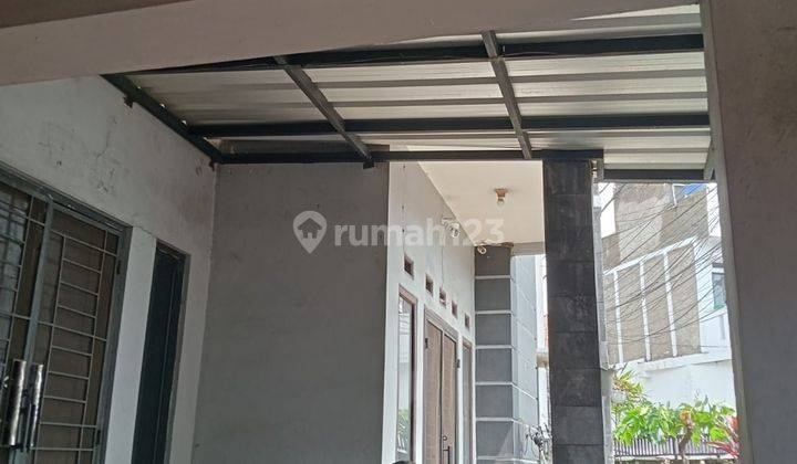 Rumah Semi Furnished Pasteur,dekat Kampus Maranatha,surya Sumantri Bandung 2