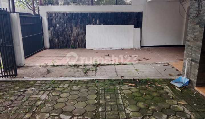 For Rent House for Lease in Turangga Lengkong, Bandung 2