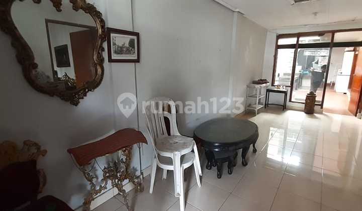 Well-Maintained Strategic House for Sale in Turangga, Lengkong, Bandung City 2