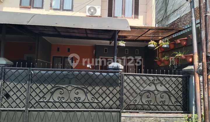 Rumah 2 Lantai Siap Huni di Turangga dekat Buah batu Kota Bandung 
