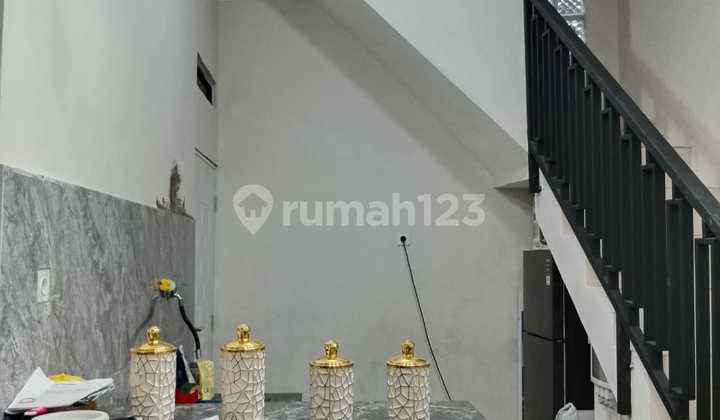 Turun Harga Rumah Baru Minimalis Cigadung Dago Cikutra Bandung 2