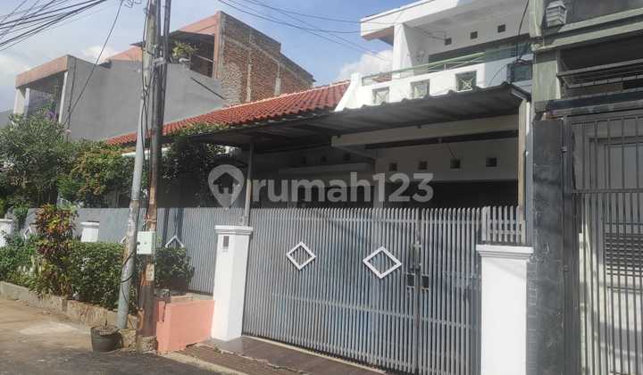 Turun Harga Rumah Murah di Okomplek Margahayu Buah Batu Bandung