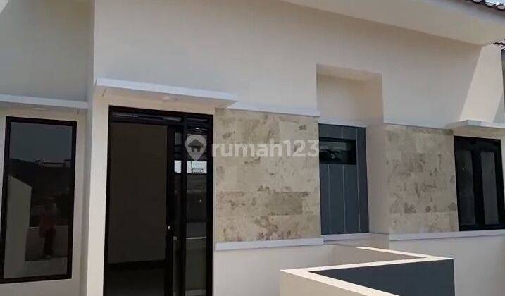 Rumah Baru Lux 2 Lantai Siap Huni Lokasi Antapani Bandung 2