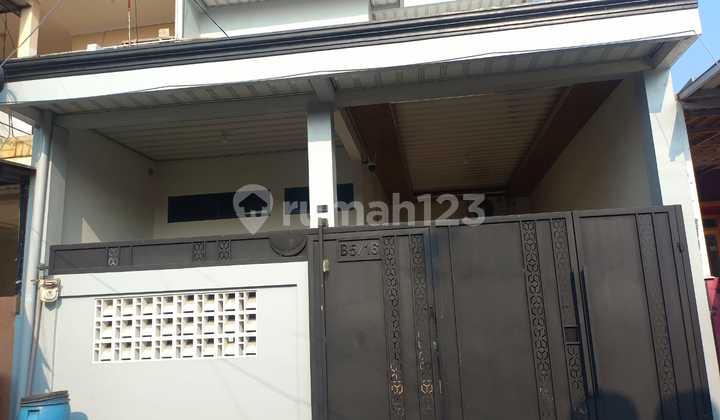 Rumah Terawat Minimalis 2 Lantai Siap Huni Perumahan Sirnabaya Indah 1