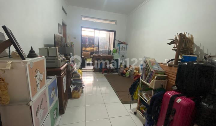 House for Sale Move-In Ready in Complex Near Cipageran 2