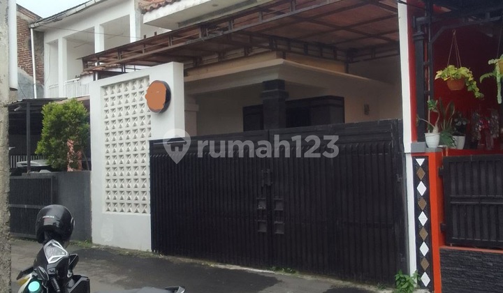 Very Strategic! Ready-to-Occupy House for Sale in Padasuka Cimahi 2