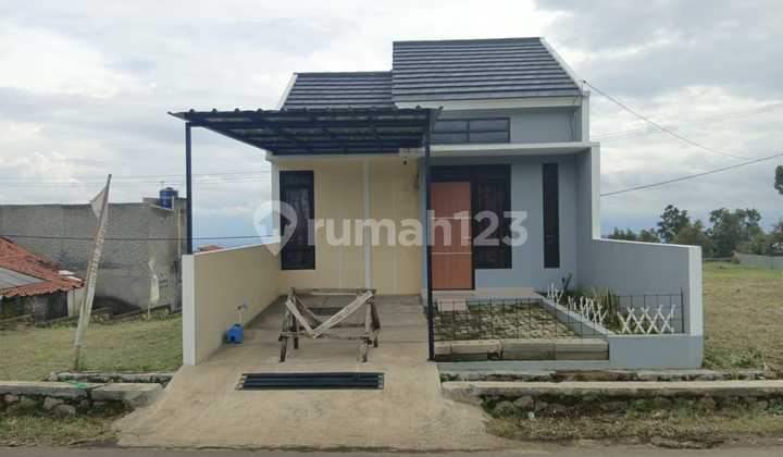 MURAH! Dijual Rumah Baru Siap Huni Di Cipageran 