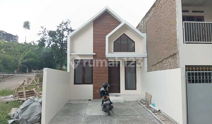 Murah! Dijual Rumah Baru Siap Huni Di Cipageran 400 Jutaan