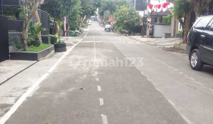 Ready-to-Occupy House for 400 Million in Graha Bukit Raya 2