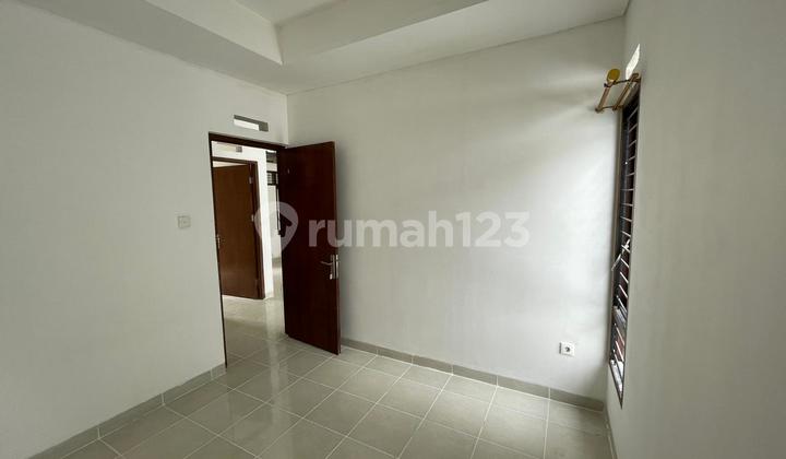 Strategic! House in Cimahi Complex Near Square, Good & Cheap 2