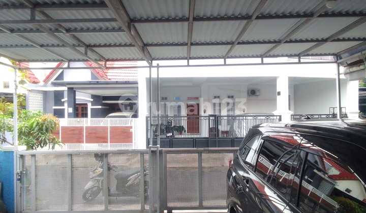 For sale, Mom! House near Cimahi City Square, Jl. Amir Mahmud Bagus.