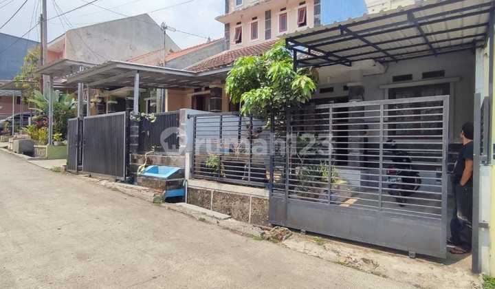 Dijual Rumah Butuh Cepat Lokasi Strategis Di Kolmas Cipaageran