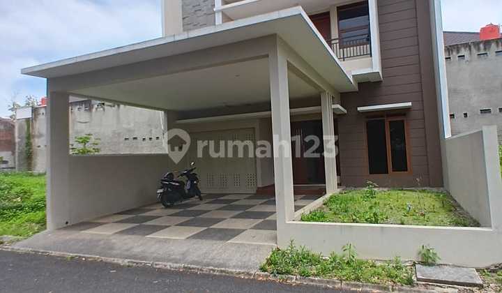 Strategis! Dijual Rumah Baru Siap Huni di Pusat Kota Cimahi