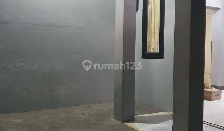 Jual Rumah Rumah Bisa Untuk Kantor di Taman Cihanjuang 1 Bandung 1