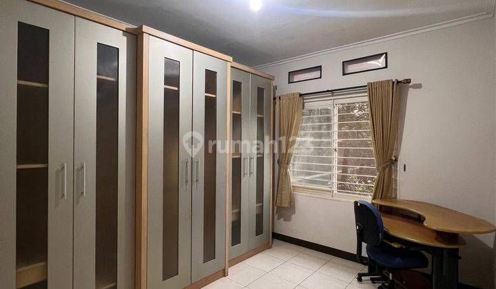 Sewa Rumah Semi Furnish di Jingganagara Kota Baru Parahyangan 2