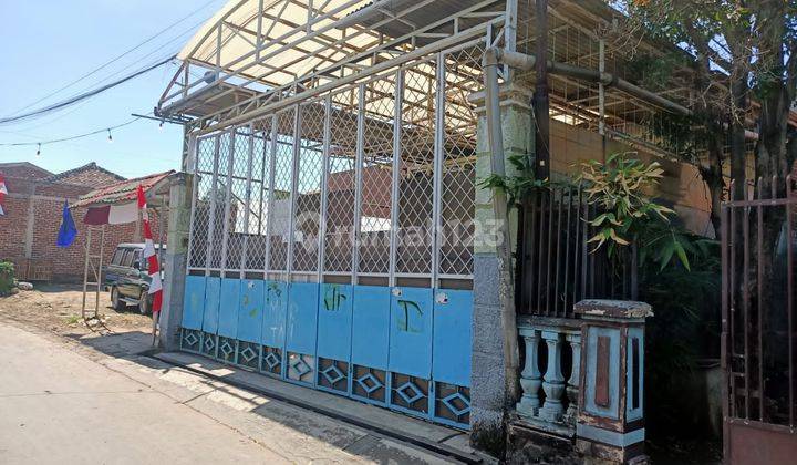 Rumah Eks Gudang di Lelang Murah Strategis di Ngamprang Bandung 1