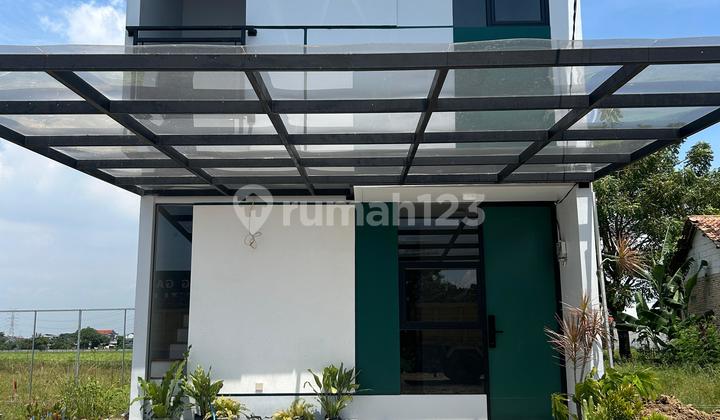 Rumah 2 Lantai Modern Dekat Jalan Raya Dan Stasiun Di Cikarang 1