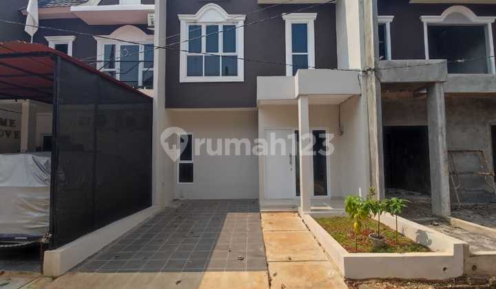 Rumah Asri 2 Lantai 15 Menit Dari Stasiun Depok Baru 1